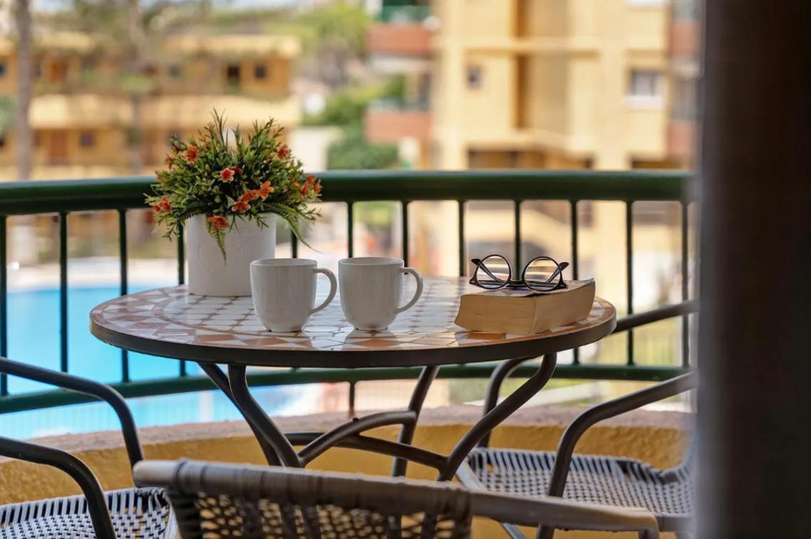 Apartamento De Lujo En Torre Del Sol, Playa De Las Americas Arona  Ngoại thất bức ảnh