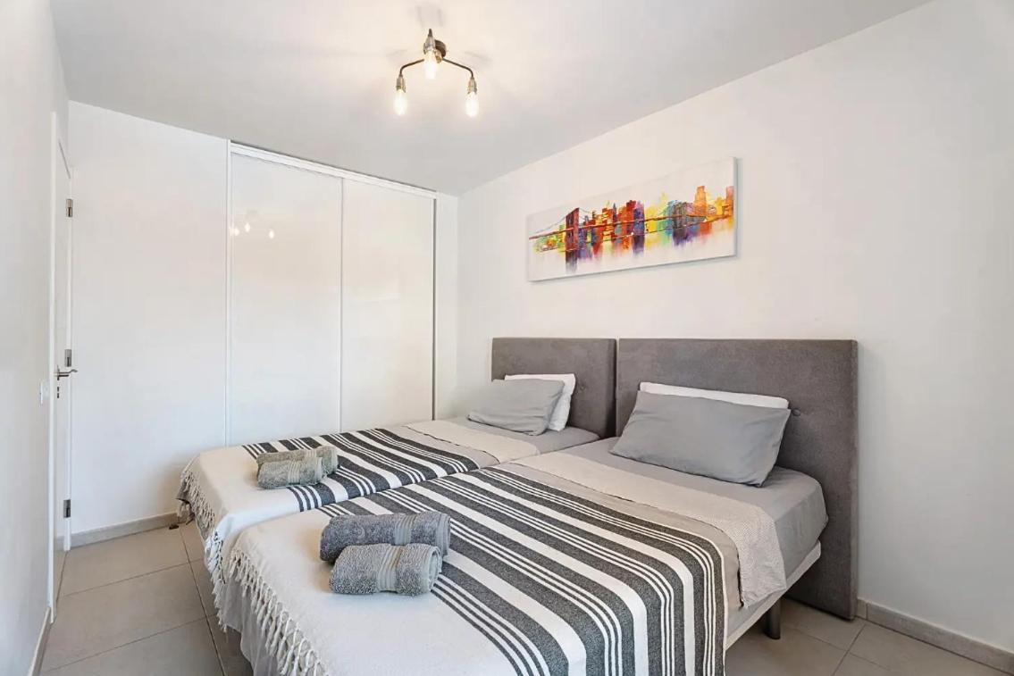 Apartamento De Lujo En Torre Del Sol, Playa De Las Americas Arona  Ngoại thất bức ảnh