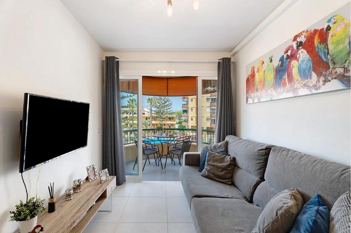 Apartamento De Lujo En Torre Del Sol, Playa De Las Americas Arona  Ngoại thất bức ảnh