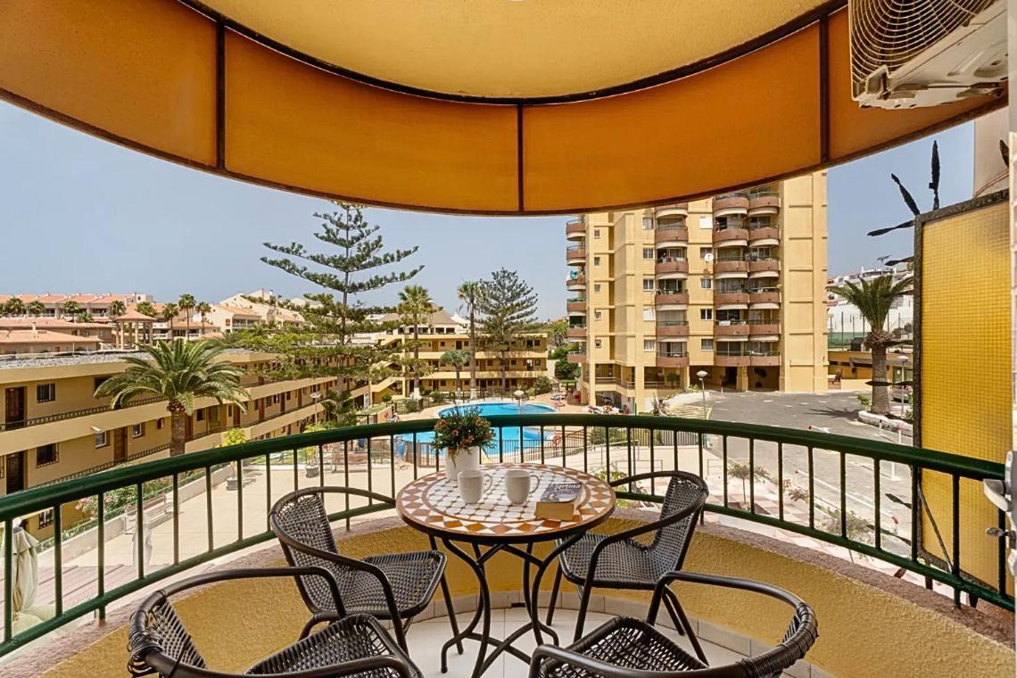 Apartamento De Lujo En Torre Del Sol, Playa De Las Americas Arona  Ngoại thất bức ảnh
